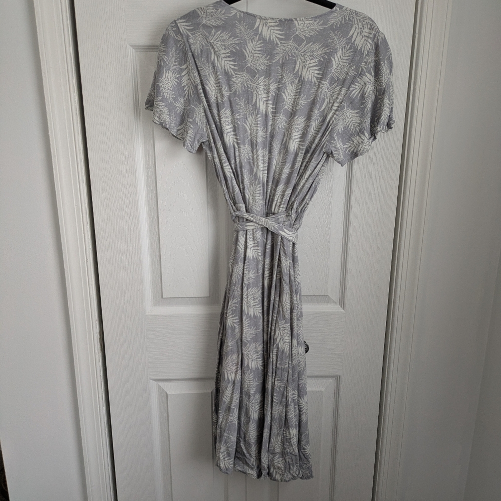 Sozy Elle Midi Wrap Dress - Picture 5 of 6